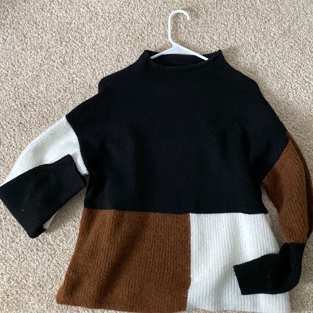 Roolee brown,black & cream sweater. Only worn 1 time. Like new!